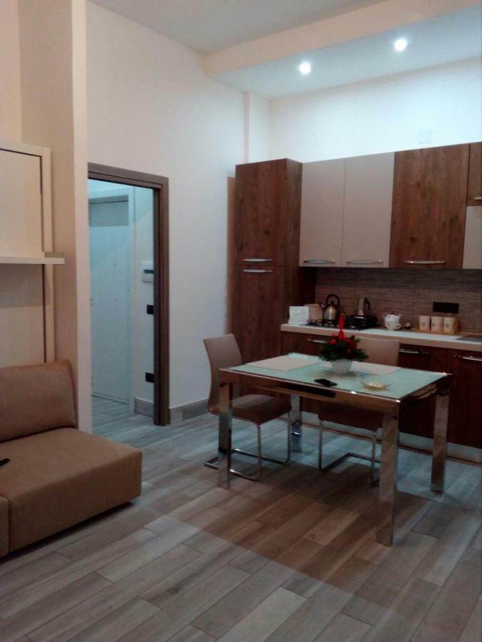 Suite Estasi Νάπολη Εξωτερικό φωτογραφία